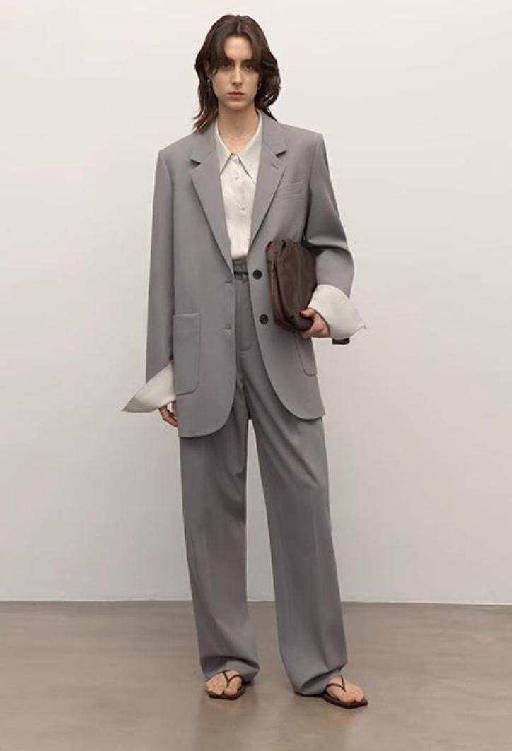 Juliette Blazer