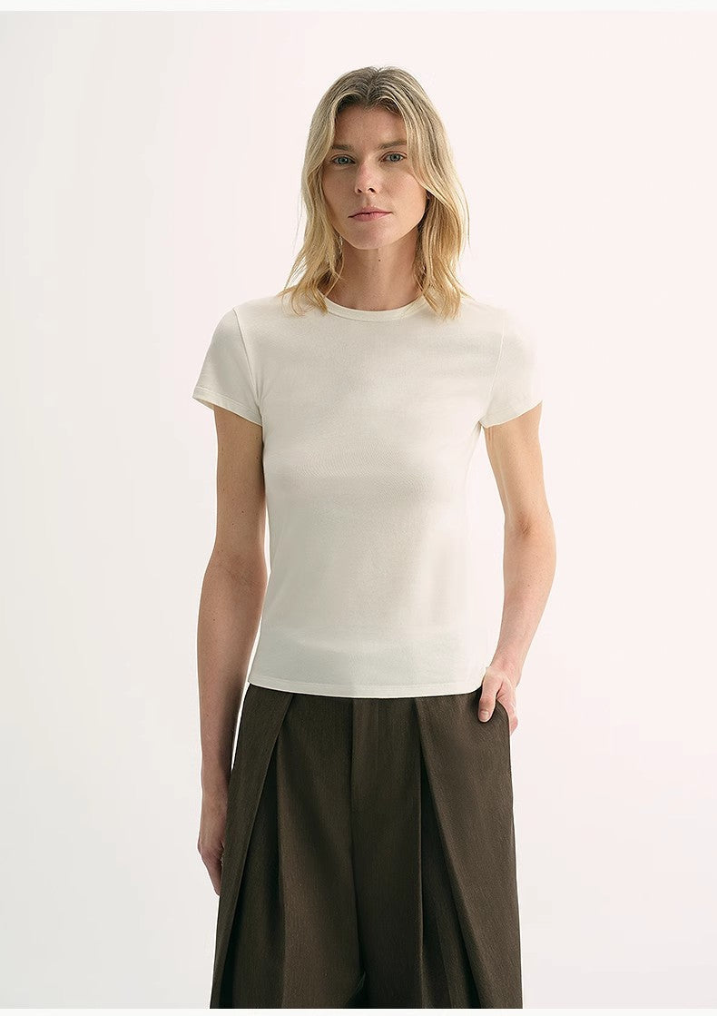 Claire Tee